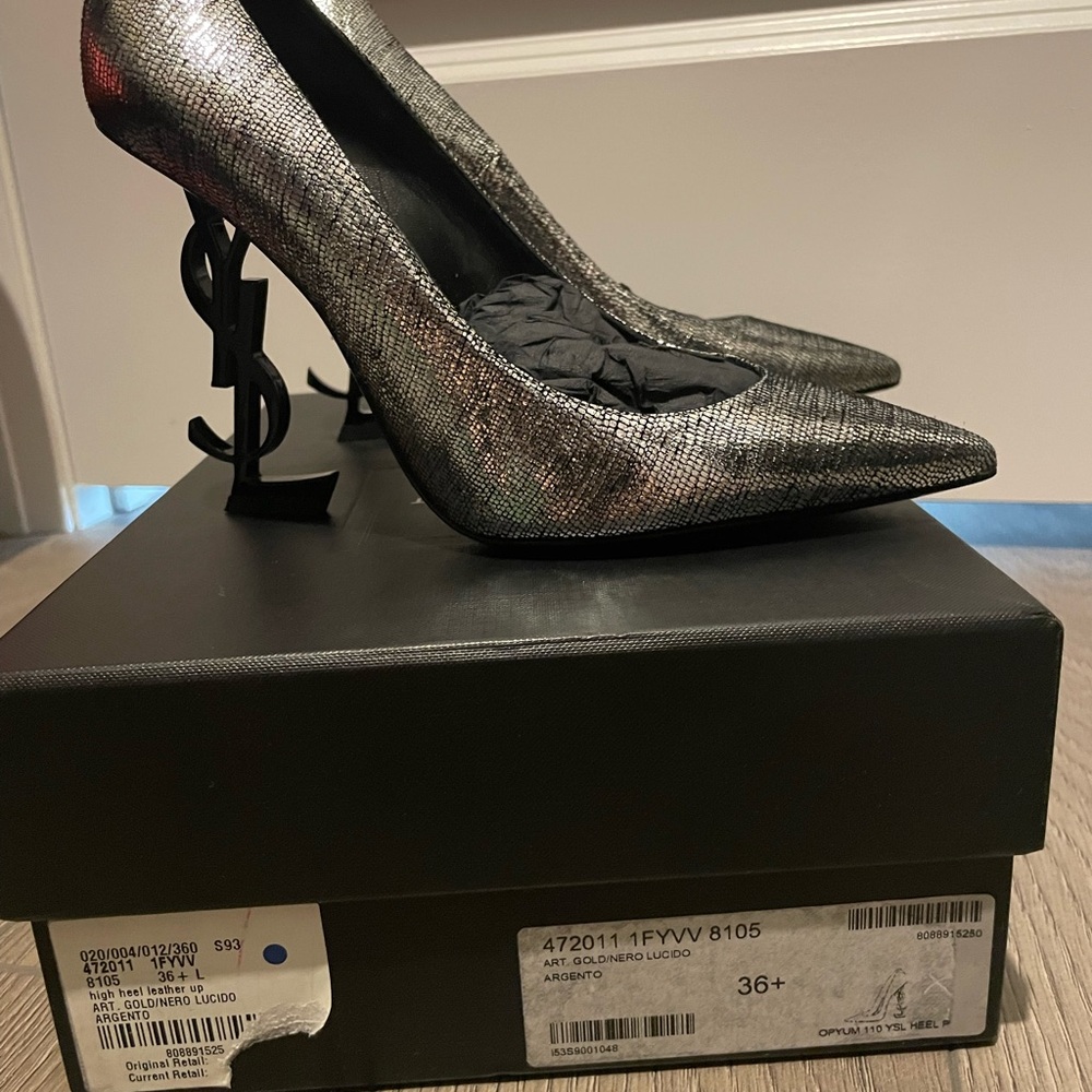 Authentic Saint Laurent Silver Opyum Stiletto Heels with Pointed Toe
